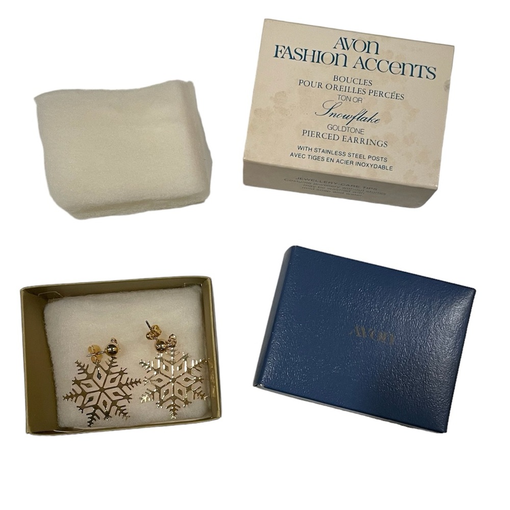 Avon Snowflake Goldtone Earrings